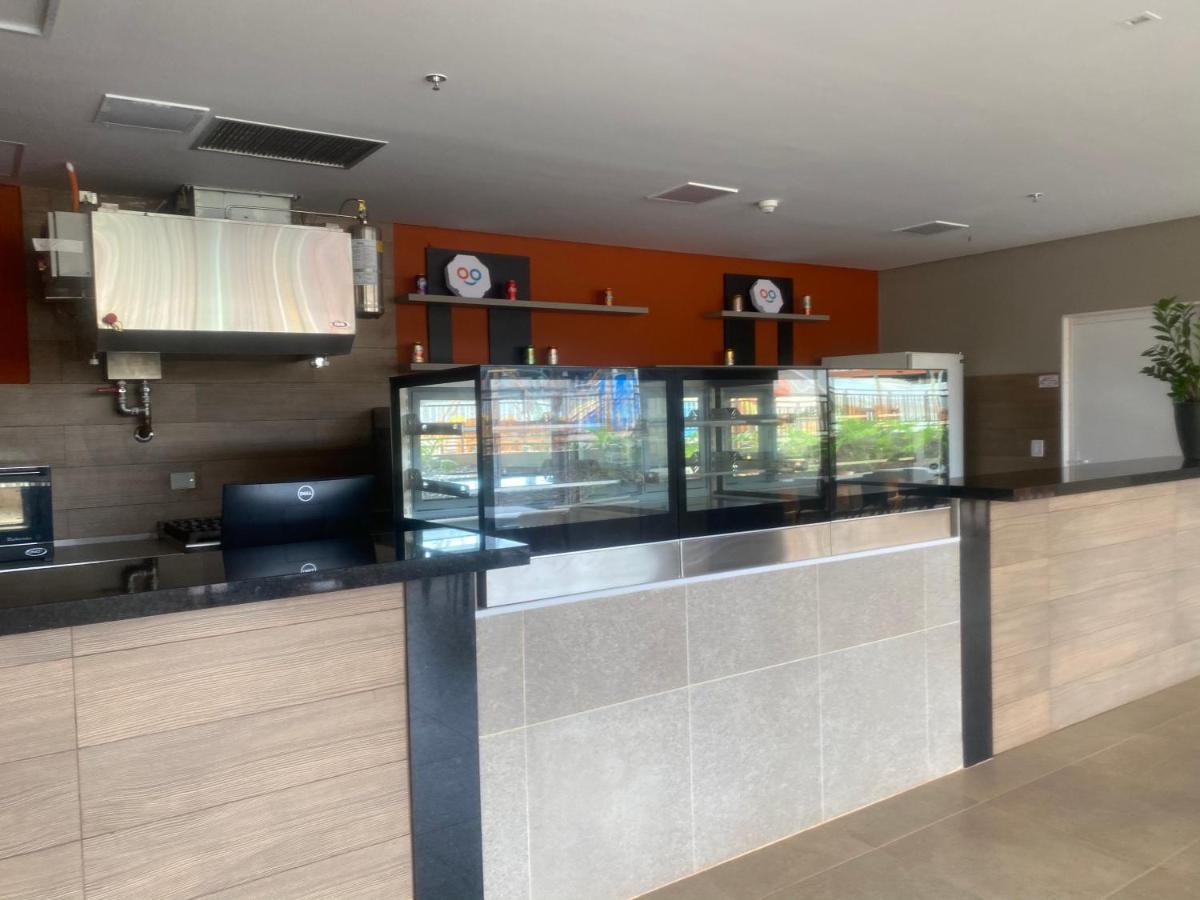 Apartamento Dentro De Resort Proximo Do Thermas Dos Laranjais Olímpia 外观 照片